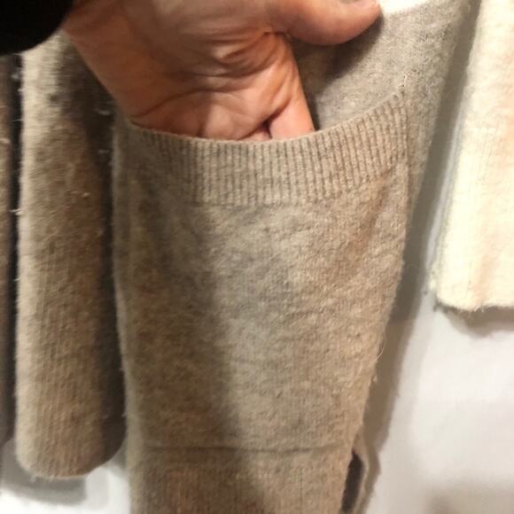 MADEWELL Cream & Grey Cardigan Sweater Jacket Wool Alpaca Womens M Fall Preppy - Picture 5 of 10